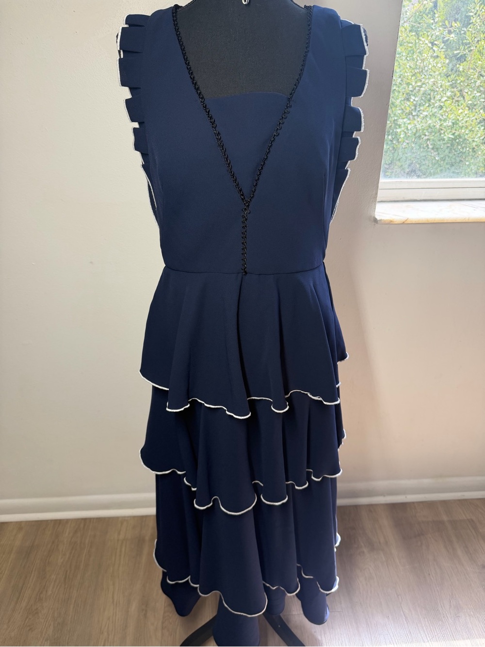ML Monique Lhuillier Navy Blue Tiered Ruffle Maxi Dress Gown Size 8